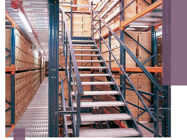 Лестницы складские прочные и безопасные под ключ в Каменске-Шахтинском