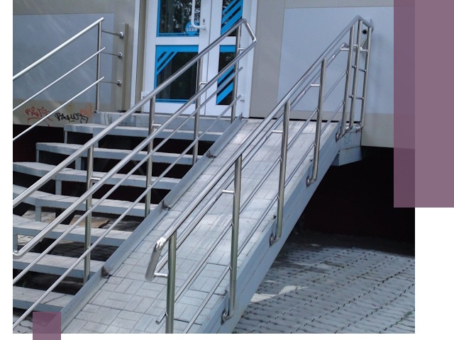 Пандус на крыльцо под ключ в Каменске-Шахтинском: монтаж и изготовление