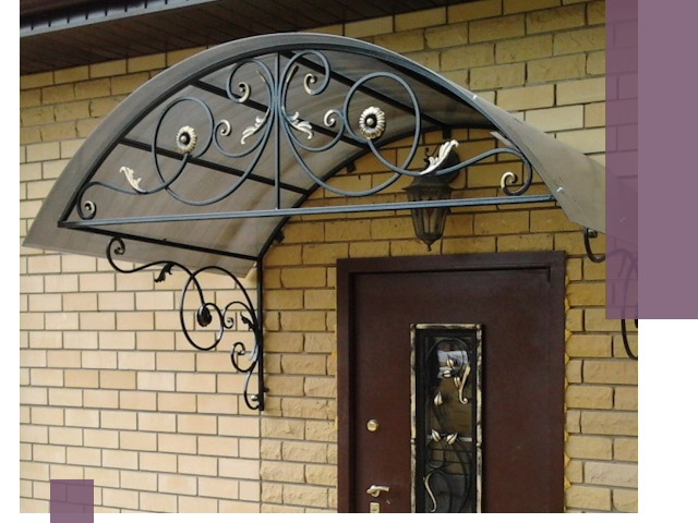 Изготовление козырьков из металла под ключ в Каменске-Шахтинском