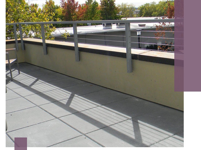 Металлические парапеты под ключ в Каменске-Шахтинском: монтаж и изготовление