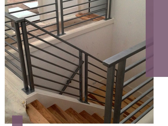 Изготовление поручней из металла и дерева в Каменске-Шахтинском