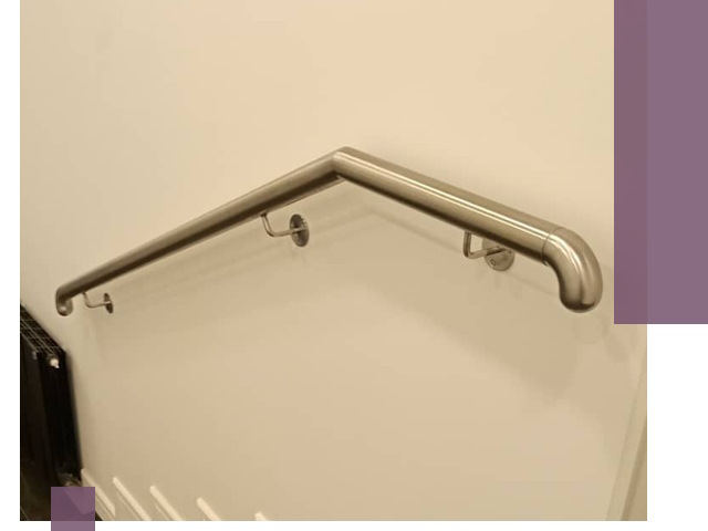 Изготовление пристенных поручней в Каменске-Шахтинском под ключ за сроки